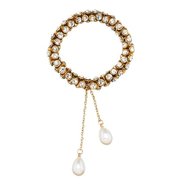 Pari Hand Bracelet in Pearl Fashion