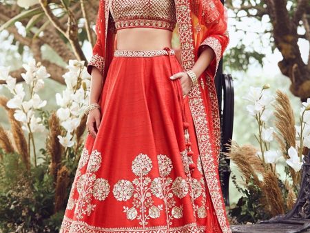 DAIVI LEHENGA Fashion